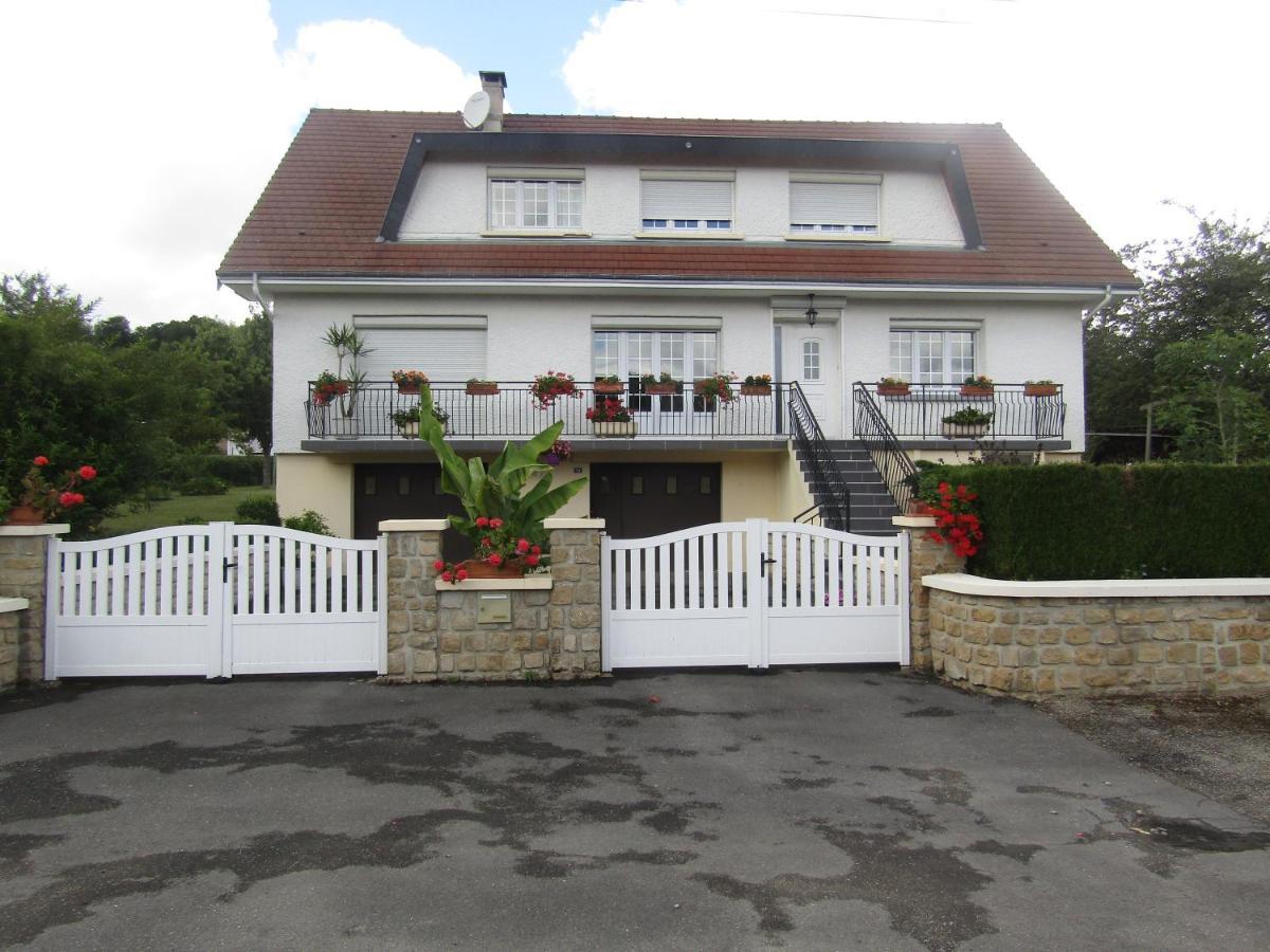Bed and Breakfast Au Jardin Fessard Fagnon Exterior foto