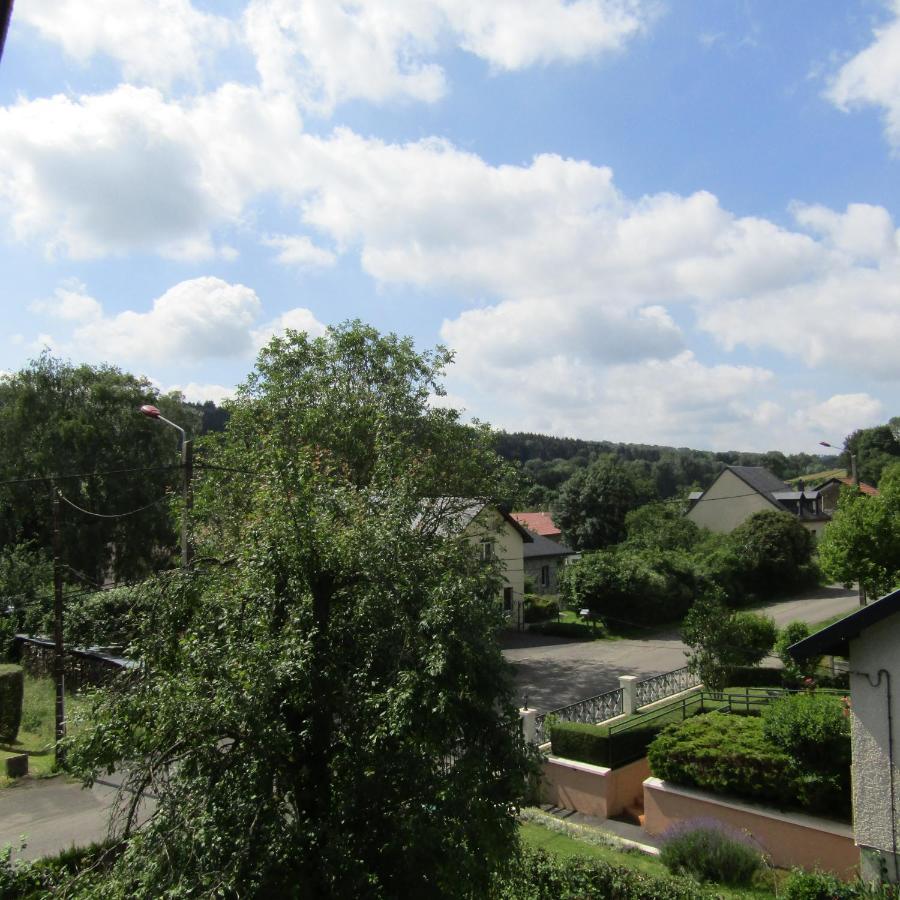 Bed and Breakfast Au Jardin Fessard Fagnon Exterior foto